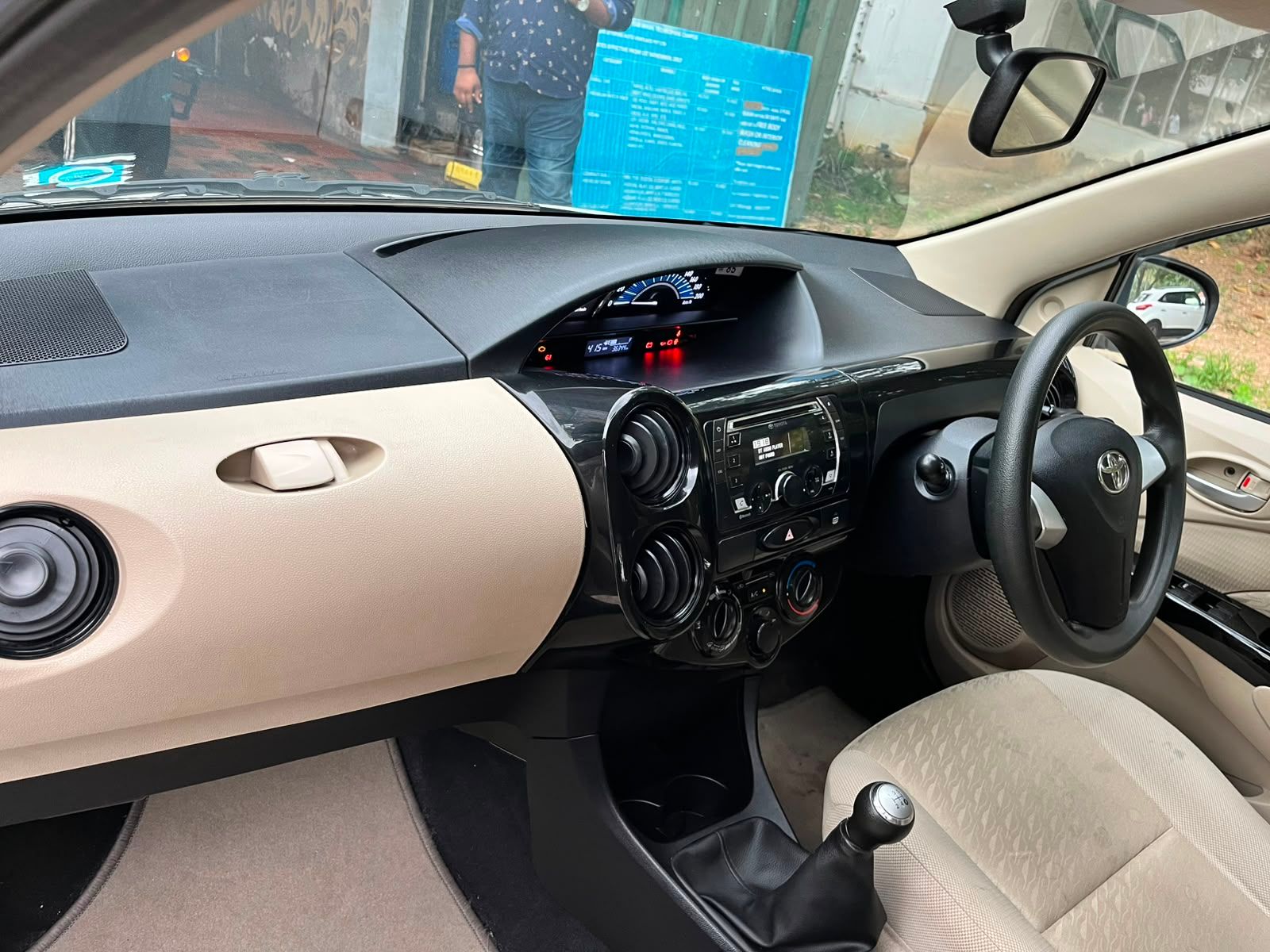 2018 Toyota Etios Liva V (6/6)