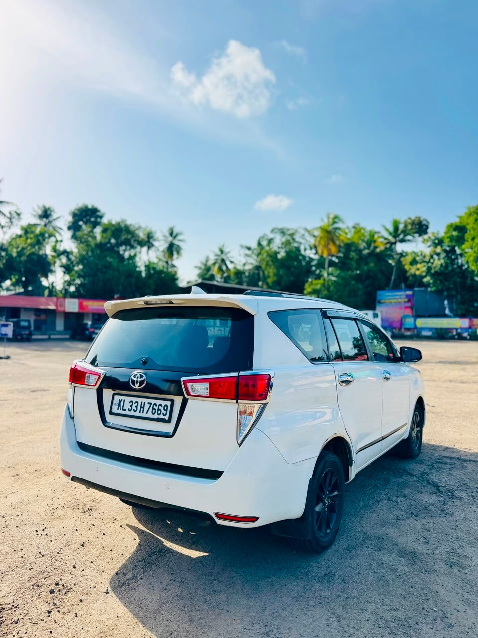 2016 Toyota Innova Crysta V 2.4 (4/10)