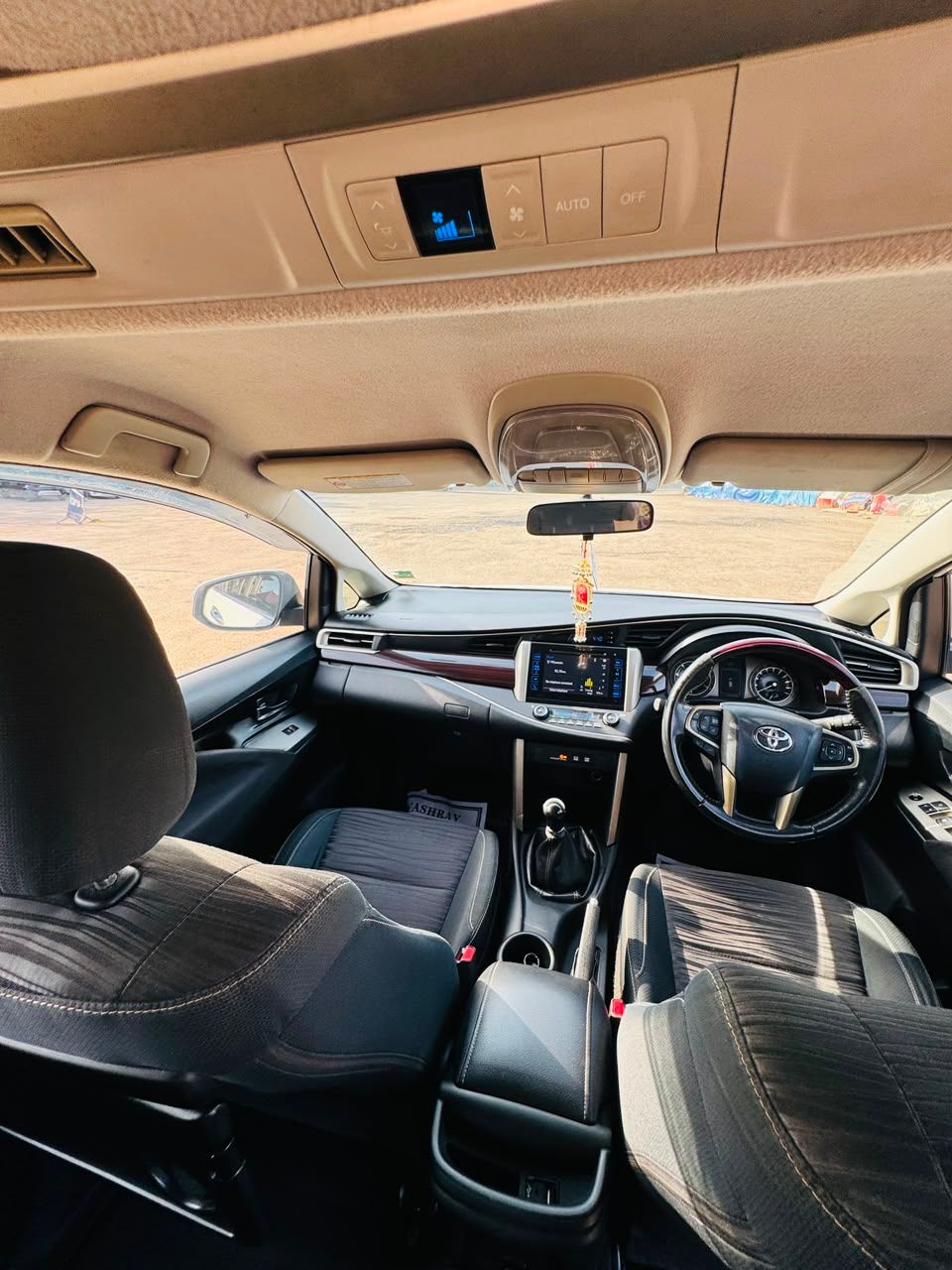 2016 Toyota Innova Crysta V 2.4 (9/10)