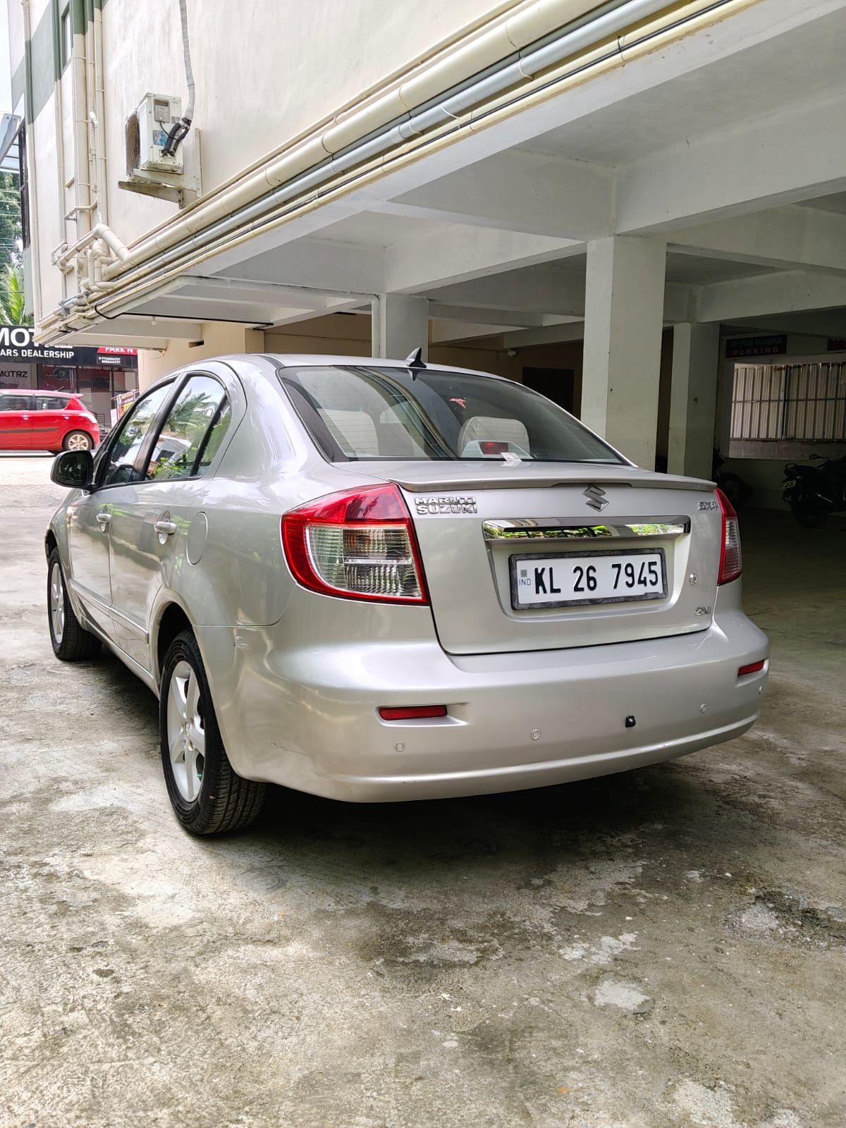 2008 Maruti Suzuki SX4 ZXI 1.6 (4/7)